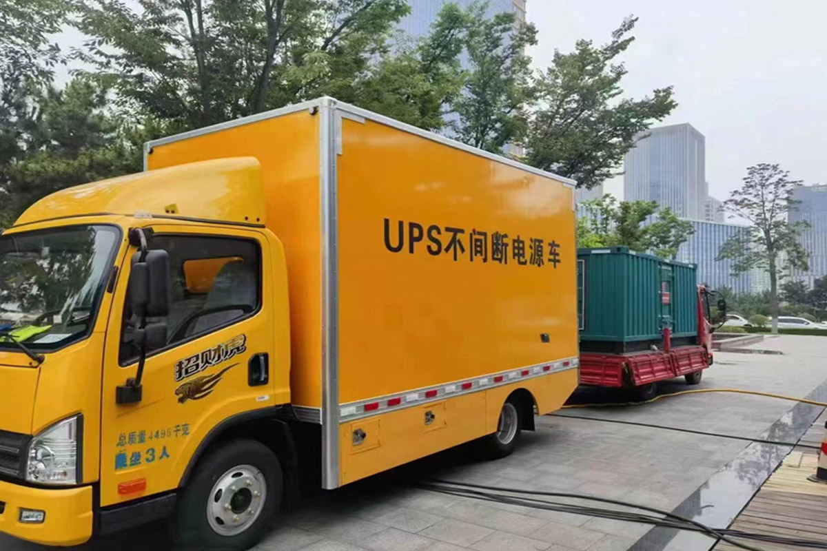 咸宁发电机租赁施工现场